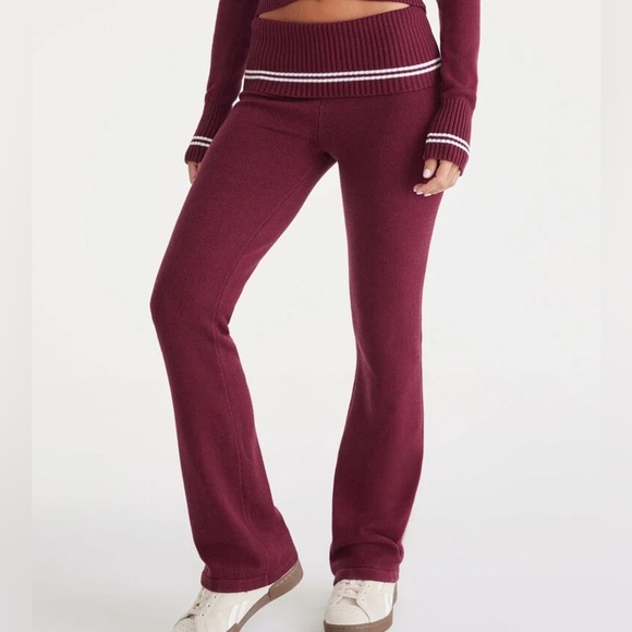 Fold-Over Sweater Pant - Picture 3 of 4